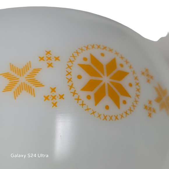 Vtg Pyrex 2.5 Quart Cinderella Mixing Bowl Yellow Starburst Mid-Century Kitchen - Picture 7 of 9